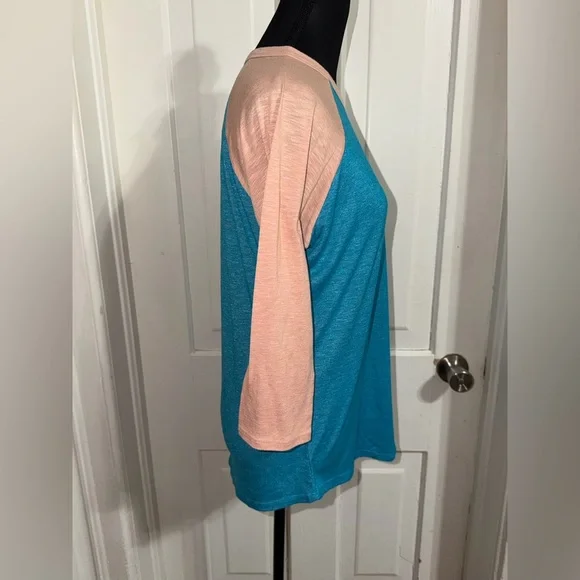 Women’s size medium LuLaRoe Teal and Peach Long Sleeve Raglan Top, shirt, blouse - Picture 2 of 6